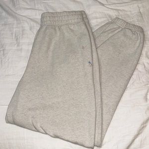 American Eagle Flower Sweatpants
